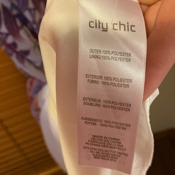 City Chic Cassie Faux Wrap Dress - Picture 6 of 9